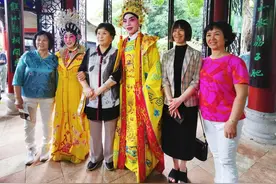 曲艺大师刘兰芳游览清晖园，大赞顺德对非遗文化的传承爱护图片