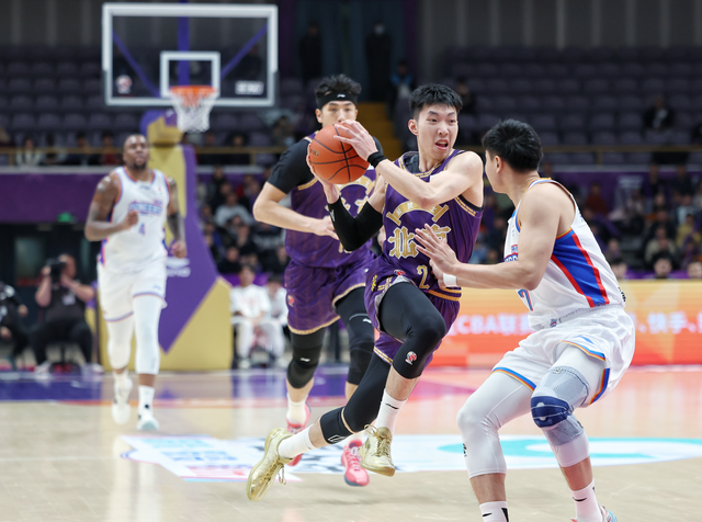 北控主场3分险胜天津豪取两连胜 张庆鹏赛后并不满意