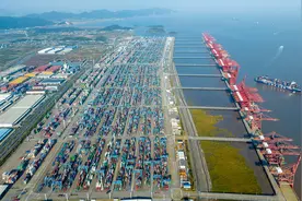 潮声丨青春遮不住，灿若彩虹的劳动者之歌图片