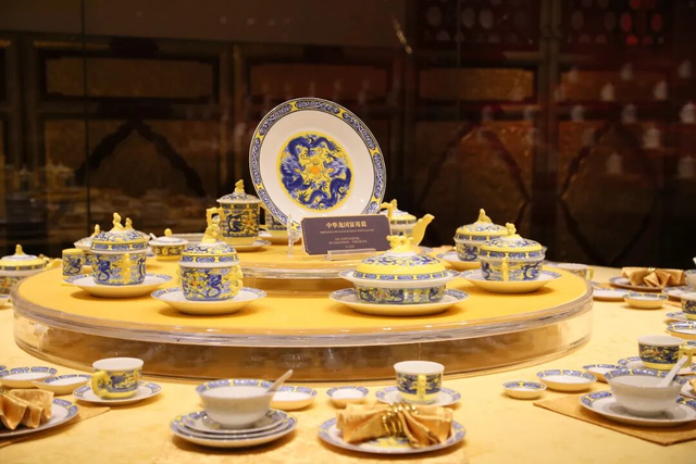 聊斋茶馆、千年琉璃、5A菜市场……淄博张店，好吃好玩好“上头”！