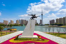 江苏兴化：千亿县的产业进阶之路图片