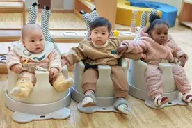 0-3岁“小小孩”照护难如何破解？北京首家托育综合服务中心来了→图片