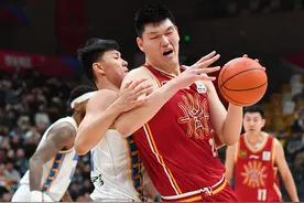 （体育）篮球——CBA俱乐部杯：北京北汽获得季军图片