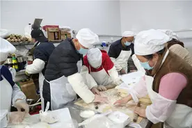 海淀区苏家坨镇千人饺子宴庆小年图片