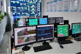 大港油田采油六厂以“数智引擎”为新质生产力“蓄势赋能”图片