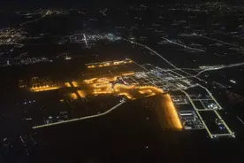 这9组“中国夜景”，记录着一万六千余天的奋斗图片