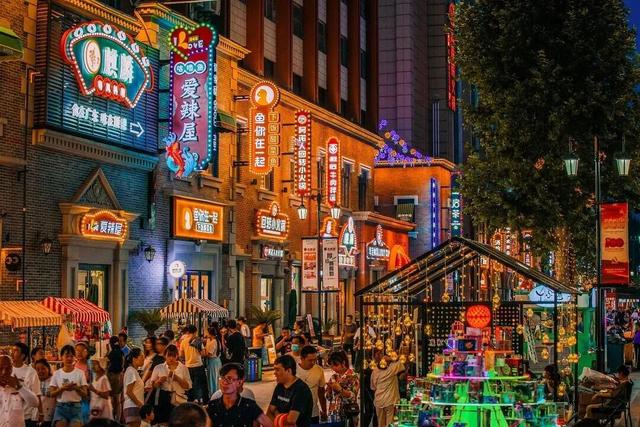 出片有氛围，好玩又好吃！洛阳这两个街区上榜啦