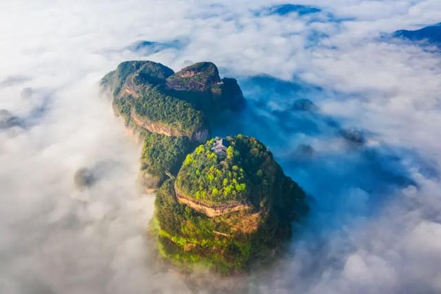 一半山水一半诗，龙虎山何以“天下绝”？