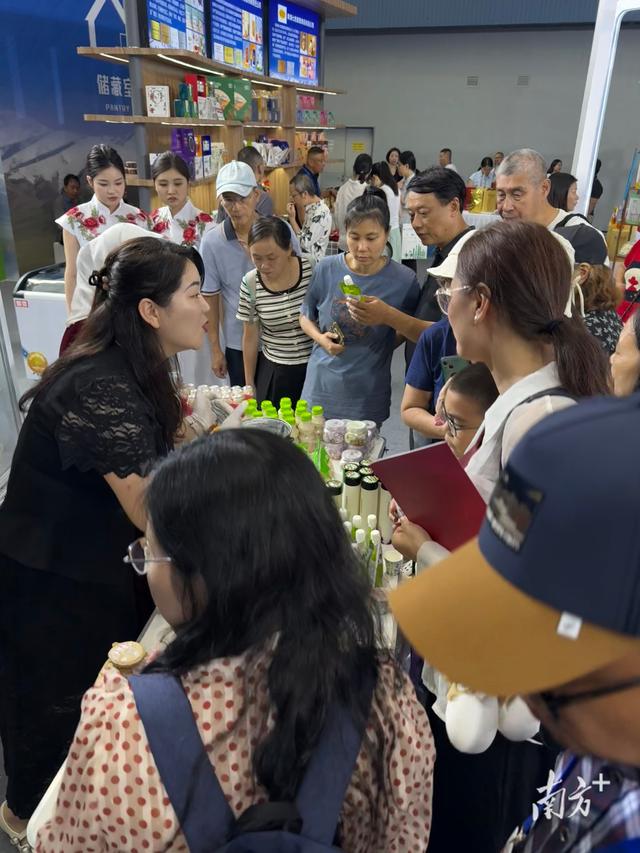“大美青海·生态品牌”亮相广博会！足不出穗领略青海魅力