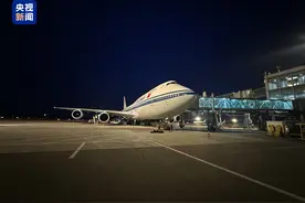 国宝归来！子弹库帛书二、三卷抵达北京图片