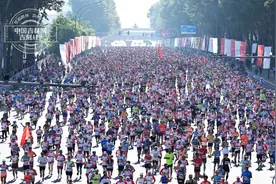 吉镜头丨3.5万人！2025长春马拉松燃情开跑图片