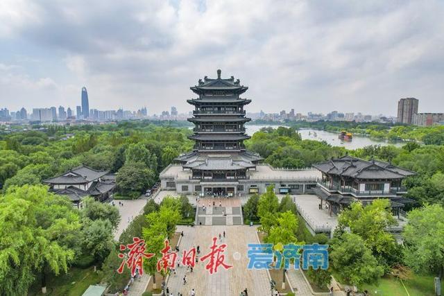 一年四季 泉在济南丨秋雨初歇，大明湖畔画中游