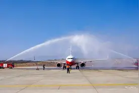 丽江边检站全力保障大理机场临开口岸多条新开国际航线图片