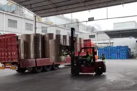 贵州鹏昇（集团）纸业：废纸利用创佳绩，产品畅销产值高图片