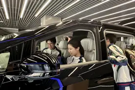 感受国家发展 播撒科创种子——澳门中学生在大湾区感受未来出行图片