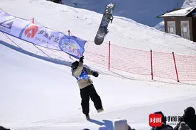 神了！苏翊鸣首跳再次摔倒再次逆袭夺冠！｜图集图片