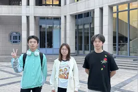 小初高仨同学，一起上北大！图片