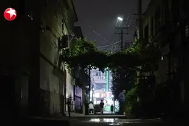 《七分之一》：“尬舞”妈妈视频封面