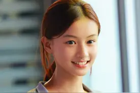 河南南阳素人女孩走红始末，摄影师回应：纯偶然，妈妈对她非常关爱图片