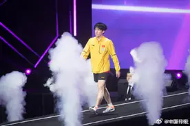 恭喜！王楚钦进8强图片