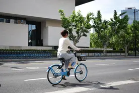 “北斗+哈啰”国民级应用，高精度定位让共享出行更聪明图片