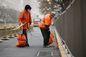 呼和浩特出现大风沙尘天气图片