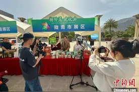 “新阶层·建设力”服务考察活动启动 “陇上江南”迎新阶层“智囊团”图片