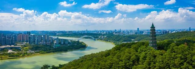 当西北的豪迈，遇见南国的温婉？答案藏在广西北部湾的暖冬里！