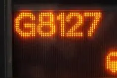 火车上的字母和数字分别有什么含义？图片