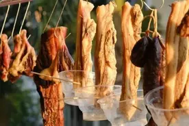 这作业真香！广西大小学生在校做腊肉馋遍全网图片