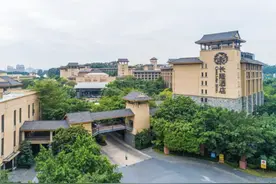 广州长隆酒店拒收外卖？回应称：外卖人员需步行15-20分钟进入图片