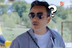 汪涵现身综艺《花儿绽放》，网友：感觉突然老了图片