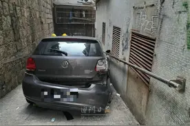 剧组拍戏突发，撞伤12名演员，包括4名儿童，现场太惊险……图片