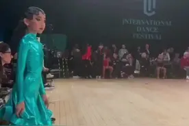 10岁获国际赛事“三冠王”，柳州小女孩把国标舞跳成世界级TOP1图片