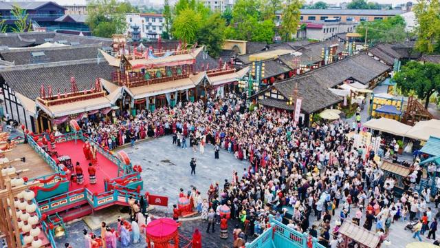 从相对冷门到超级热门，青白江的文旅融合做对了什么？