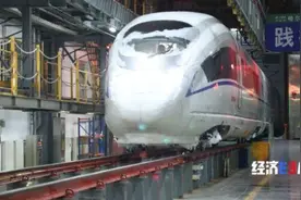 从4小时到40分钟！高寒动车除冰有神器图片