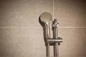 全年最干燥寒冷的时节来了，洗澡应该怎么洗？图片