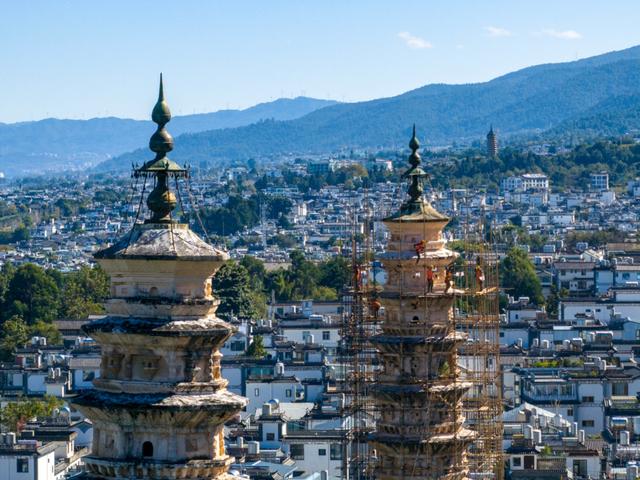 大理崇圣寺三塔正在安装这项装置