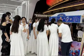 珠江啤酒抢抓“夏日经济”助力城市消费兴文旅热图片