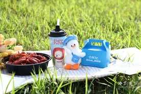 五一吃虾党有福了！饿了么在汉开启龙虾季 万份一鹅周边免费送图片