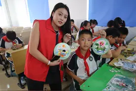 河北高阳：巧手制作迎端午 文明实践润童心图片