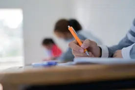 多所高校明确不招复读生，有何“看点”？|九派时评图片