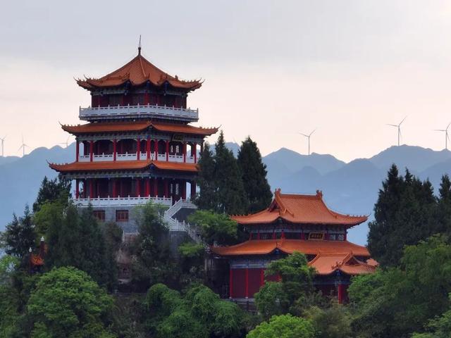 丹霞歌未歇，云海觅知音：湘西州原创歌曲展演邀约