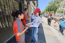 高温送清凉！为户外工作者传递社区的关怀与敬意图片