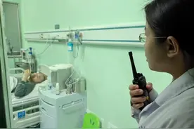 娃出生3天，爸爸在移植仓过春节  10天完成异基因干细胞移植图片