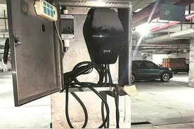 业主车位上安装充电桩遭拒 物业回应：存在消防隐患图片