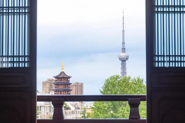 八面玲珑，见泰州N面！