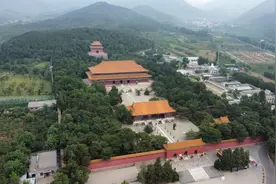 早于紫禁城而建的明长陵图片