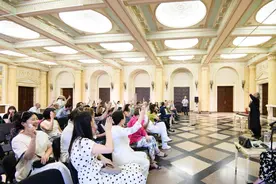 “对话·知音”中国古琴音乐赏析会在罗马尼亚举行图片