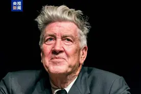 美国著名导演大卫·林奇去世，知名男星休·杰克曼哀悼图片